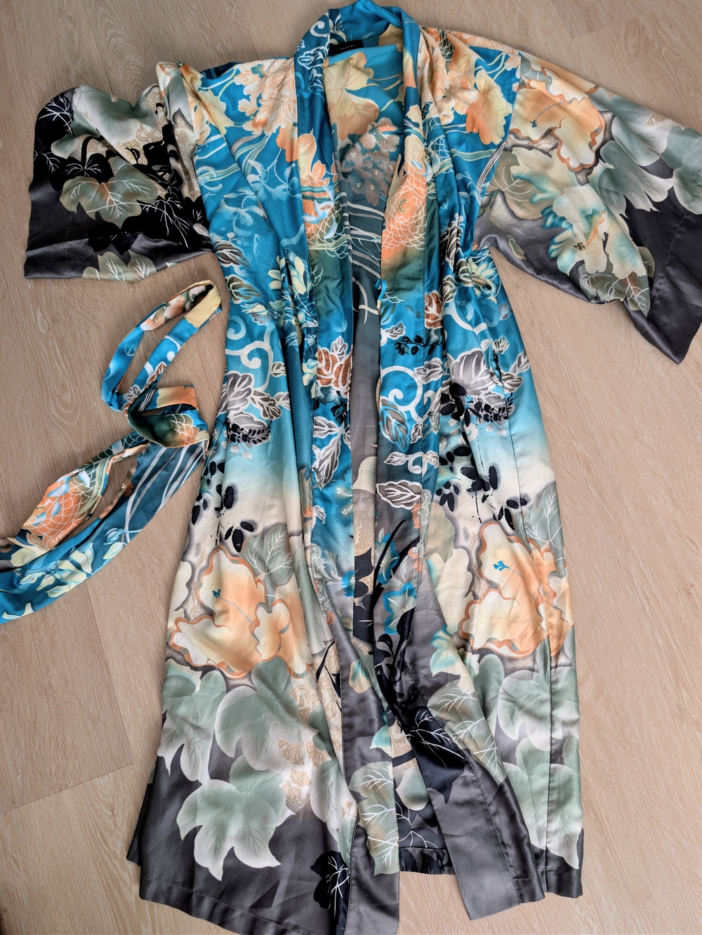 Natori Flourish Luxury Loungewear Robe Small Teal Blue Peach Floral Long Belted